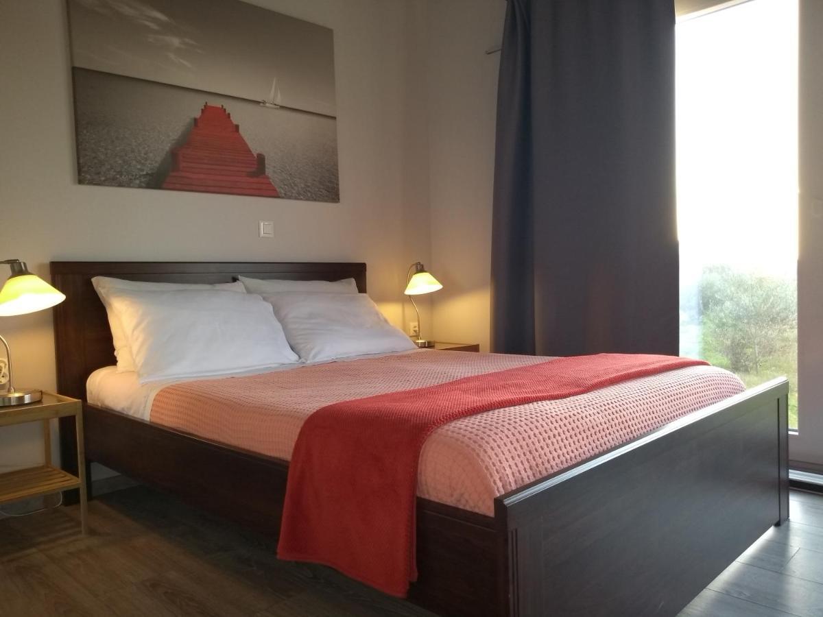 Silver Moon Kini Zewnętrze zdjęcie