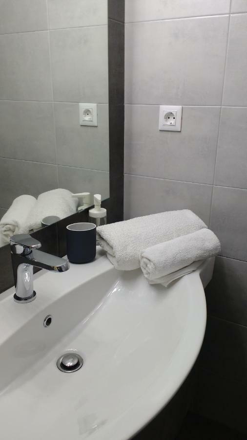Silver Moon Kini Zewnętrze zdjęcie